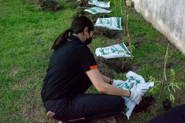 Arrow_Energy_therefore_supports_the_project__Plant_a_Million_Trees_to_Change_Bangkok_into_a_Green_City__by_The_Public_Park_Office_and_The_Environment_Department.5-sOkVPois