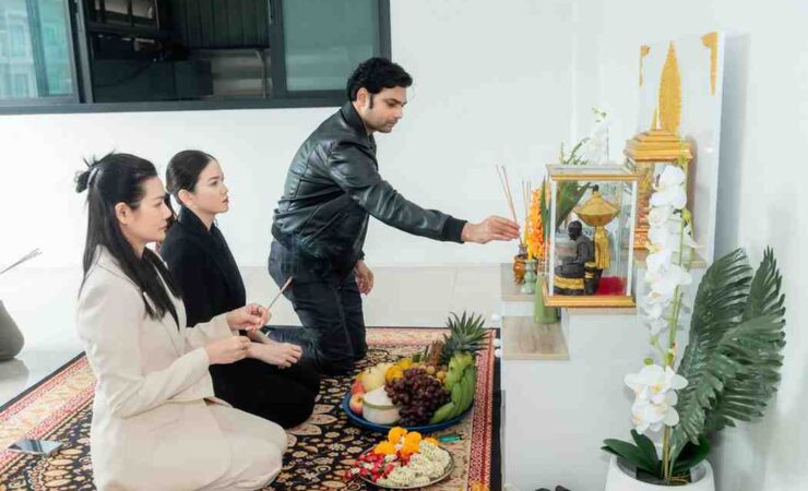 2.ArrowEnergy_-Happy-New-Yeay-2025