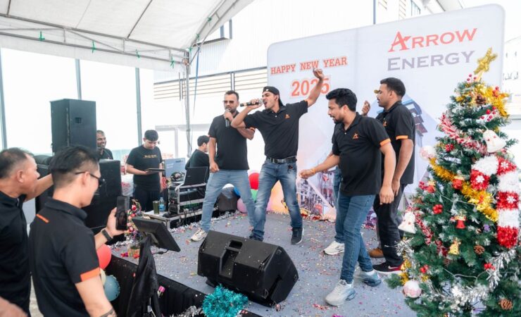 7.ArrowEnergy_-Happy-New-Yeay-2025